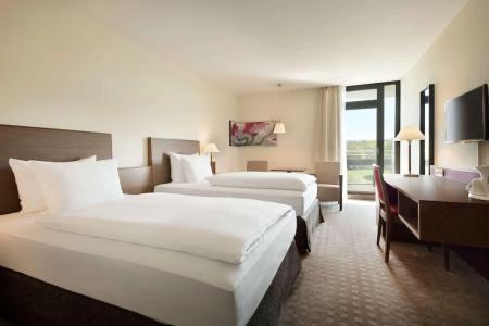 Ramada Nürnberg Parkhotel - 35
