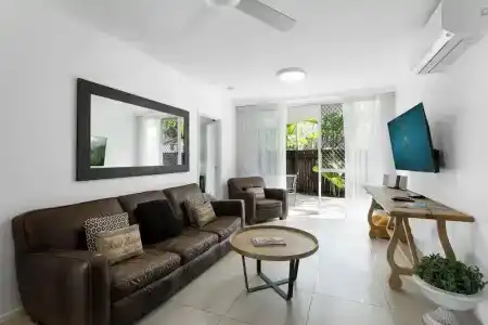 Noosa Tropicana - 125