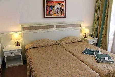 Helena Park - Ultra All Inclusive - 55
