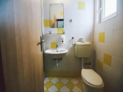 Moon Rocks Hostel - 34