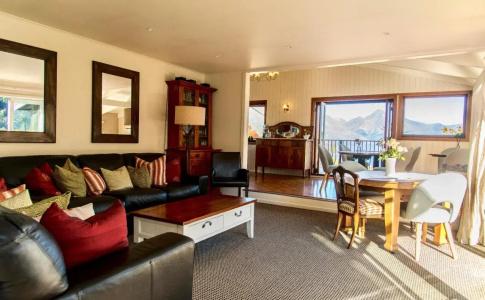 Queenstown House Boutique and Apartments - 1