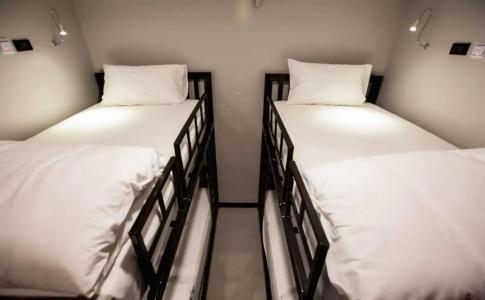 Jellybean The Blocks Hostel Sukhumvit 10 - 3