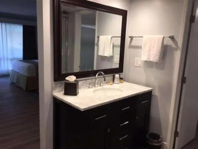 Best Western Plus Inn-by-the-Sea - 25