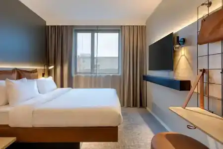 Moxy Berlin Ostbahnhof - 55
