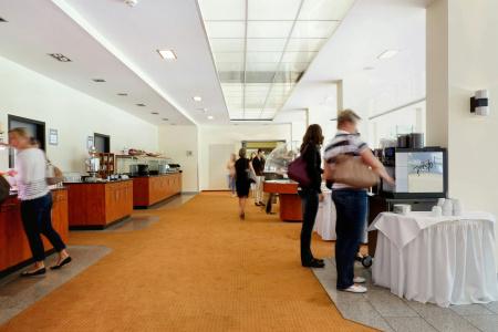 Courtyard by Marriott Dresden - 34