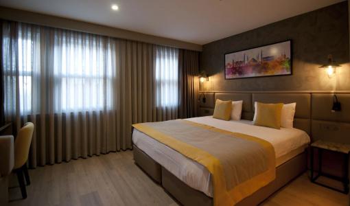 Seraglio & Suites - 48