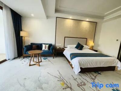 Evergreen Resort - 43