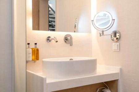 Mirablue Luxury Residences - 374