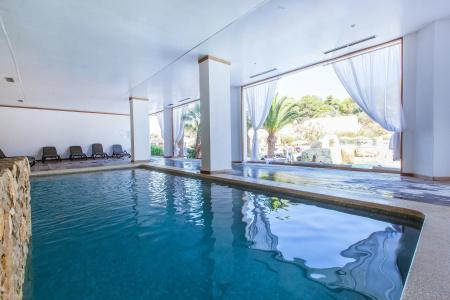 Fergus Style Cala Blanca Suites - 26