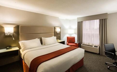 Holiday Inn Express Vancouver-Metrotown (Burnaby) - 65