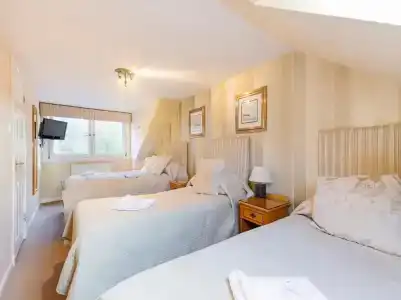 Oyo Arden Guest House - 18