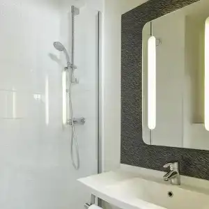ibis Ouest Luce - 31