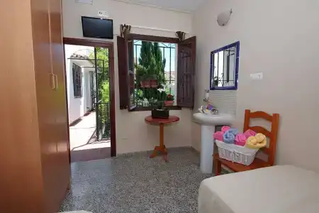 Pensión Aduar - 6