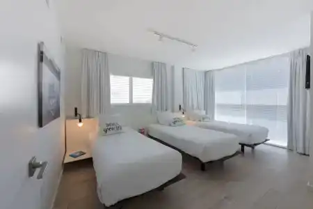 Beach Haus Key Biscayne Contemporary - 34