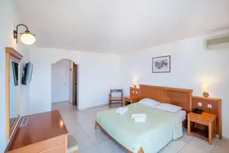 Semiramis Village - 33