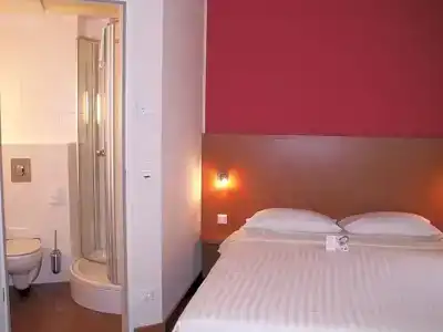 City Budapest - 73