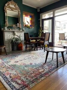 Somerset House Inn - 9