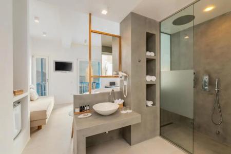 Bluetopia Suites - 46