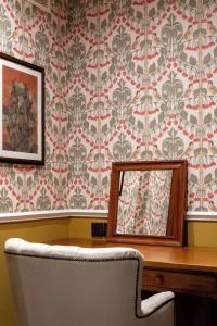 The Drayton Court - 156
