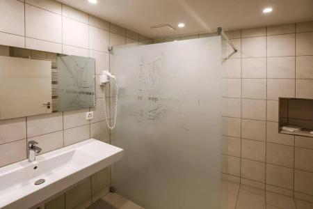 Roesli Guest House - 17