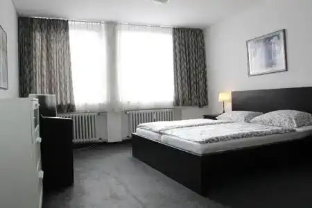 Bayrischer Hof - 59