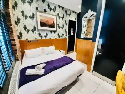 The Melville Kings Cross - 102