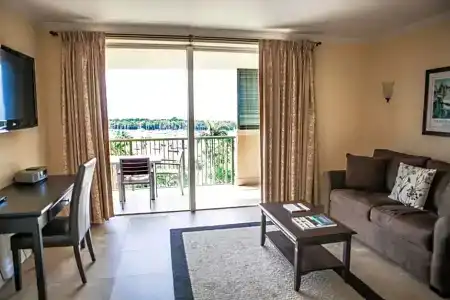 The Mutiny Luxury Suites - 110