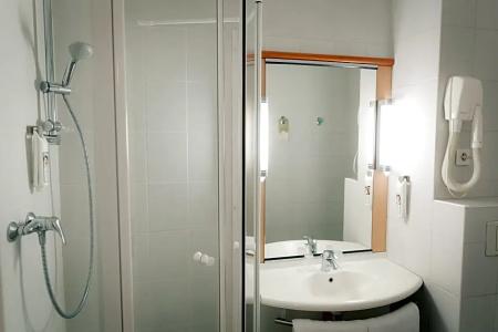 ibis Grenoble Gare - 32