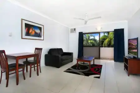 Cairns City Palms - 76