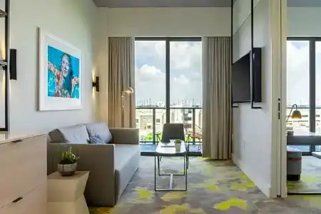 Hyde Suites Midtown - 47