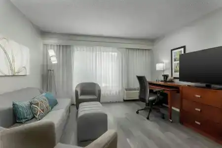 Courtyard Houston-West University - 42