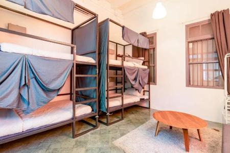 Lyn's Home Boutique Hostel - 36