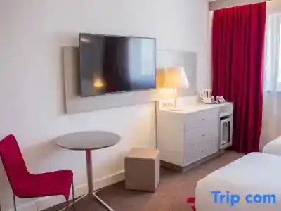 Mercure Tours Nord - 63