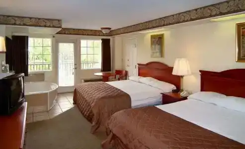 Country Inn & Suites by Radisson, South, TN - 57