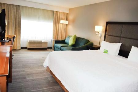 Hampton Inn & Suites by Hilton University NW - 53