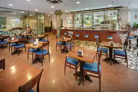 Gaudi - 22