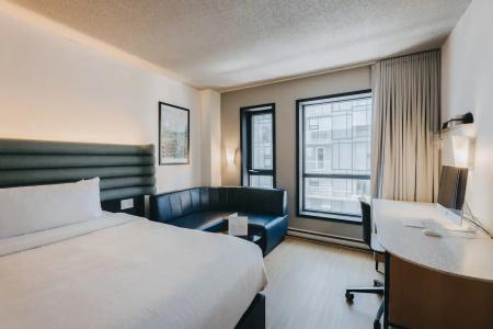 Le Dauphin Montréal Centre-Ville - 26