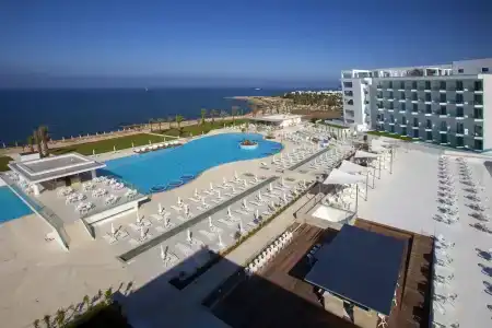 King Evelthon Beach & Resort - 22