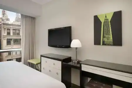 Best Western Premier Herald Square - 36