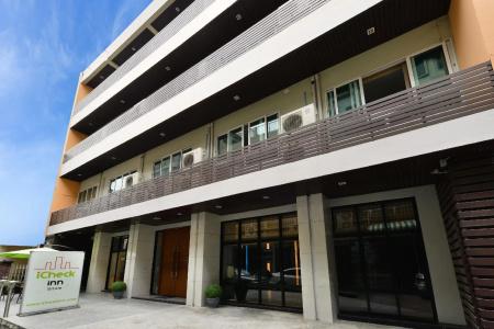 iCheck Inn Silom - 0