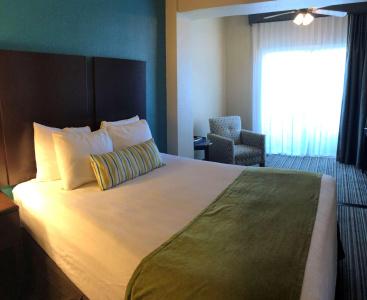 Best Western On The Bay Inn & Marina - 2