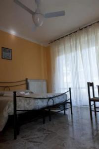 b&b Gate 52 - 26