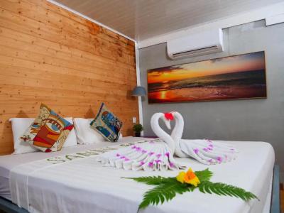 Sandy Beach Bungalows - 40