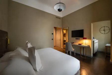 Vis Urban Suites & Spa - 60
