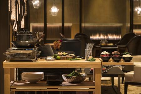 The Ritz-Carlton, - 16