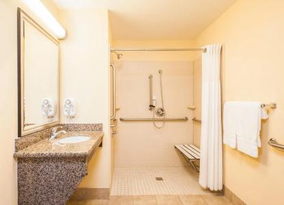 Staybridge Suites Airport, An Ihg - 20