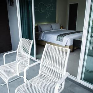 Tiras Patong Beach - 31