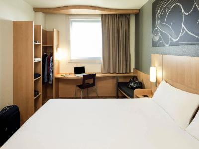 Ibis Barcelona Meridiana - 3