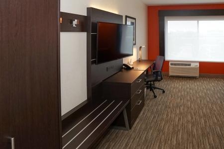 Holiday Inn Express & Suites - Aurora Medical Campus, An Ihg - 22