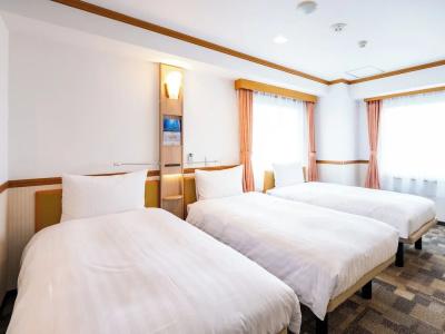 Toyoko Inn Chubu International Airport No 2 - 85